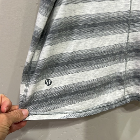 Lululemon Grey and cream striped cutout sleeve High neck tank top - Picture 5 of 5